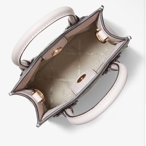 🚫 SOLD!! 🚫🎉Host Pick🎉 Michael Kors Mercer Crossbody Bag Handbag - Picture 12 of 13